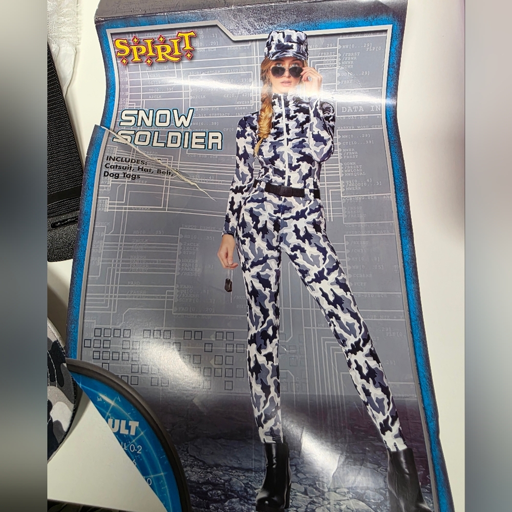 Spirit Halloween Snow Soldier Costume Camouflage Jumpsuit in Black and White S - Picture 4 of 7